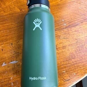HYDRO FLASK 32 OZ WIDE MOUTH oliver
